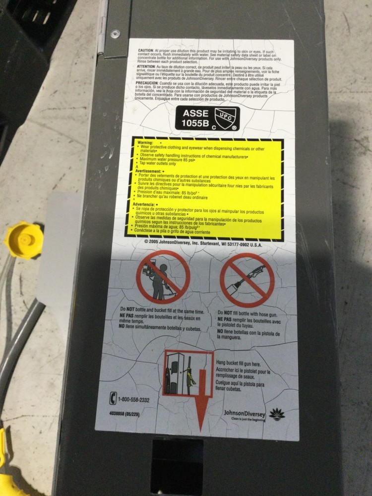Johnson Diversey J-Fill Quattro Dispensing System