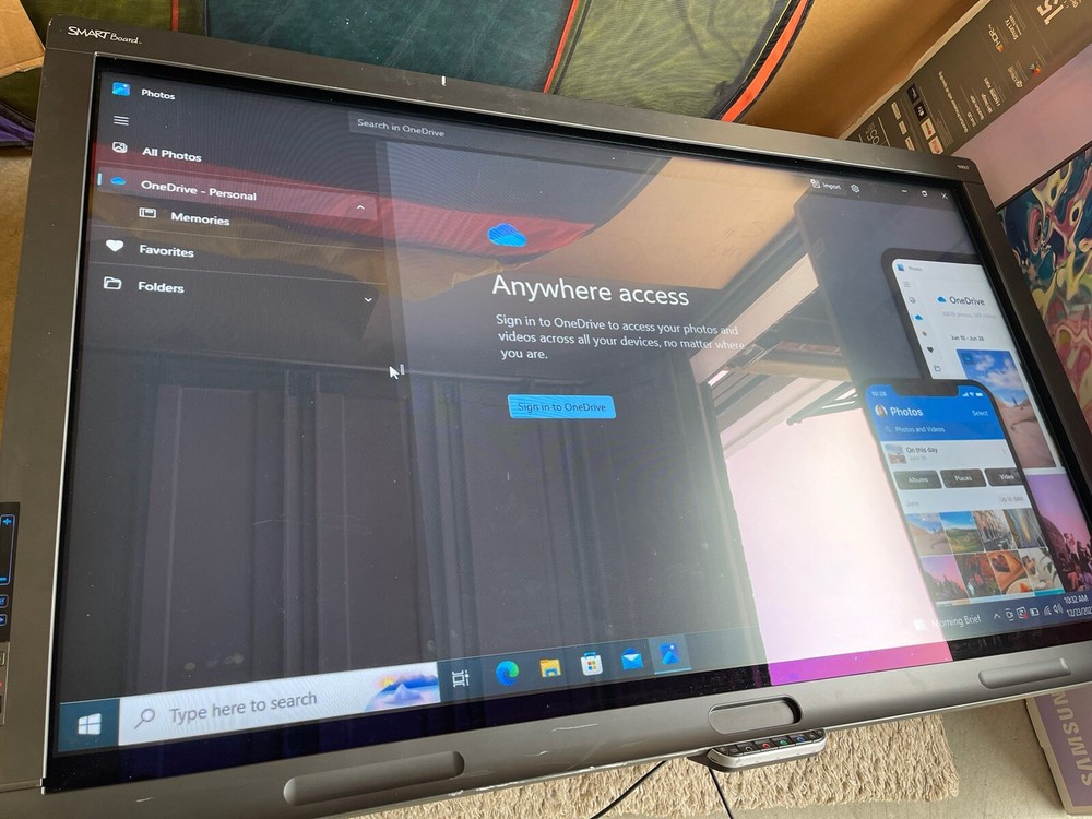 Smart Board SBID8070i-MP 70" Interactive Whiteboard Touch Display