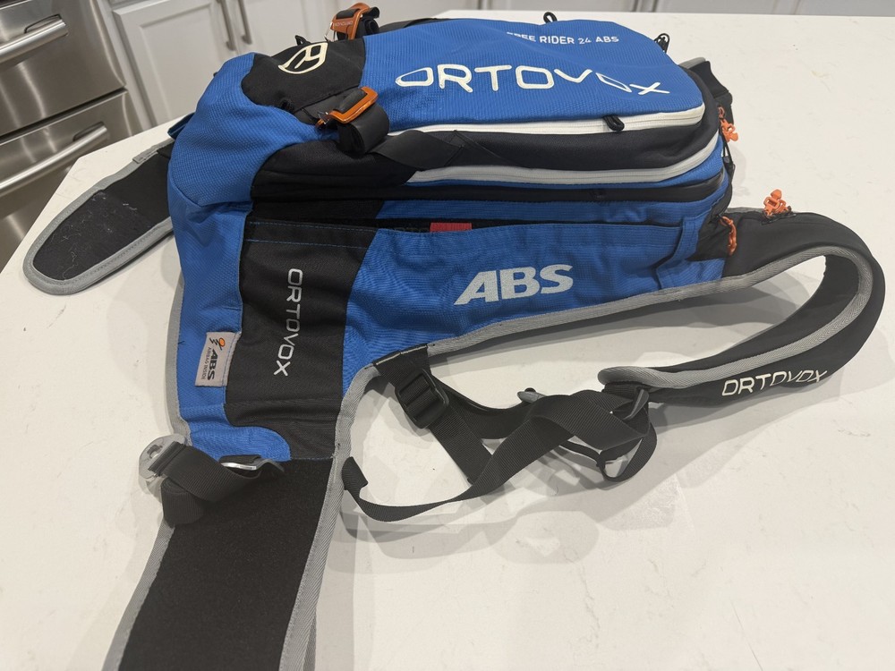 Ortovox ABS / MASS backpack, shovel and probes