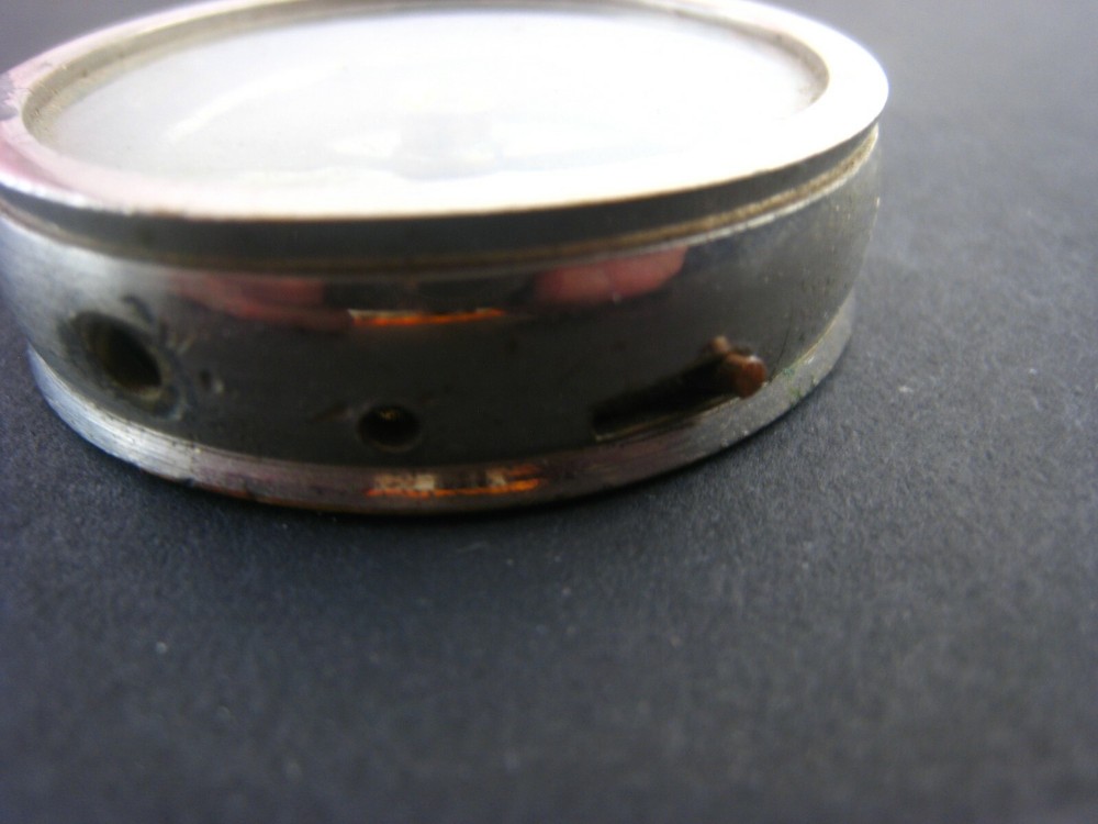 Vintage WWII Japanese Compass...side lock...works
