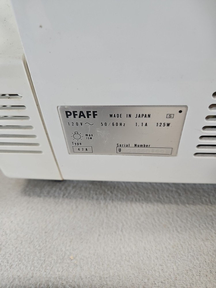 Pfaff Hobbylock 4762 Sewing Machine (A1)