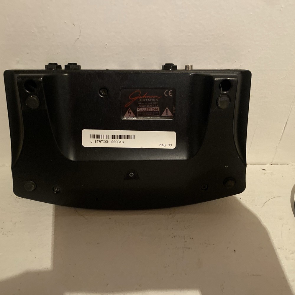 Johnson J-Station Multi-Effects Pedal Processor Black