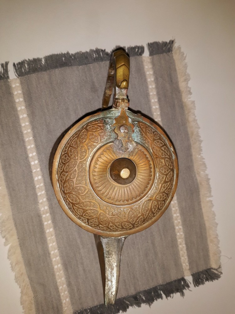 FANTASTIC ANTIQUE MIDDLE EASTERN DALLAH COFFEE POT- COPPER BRASS