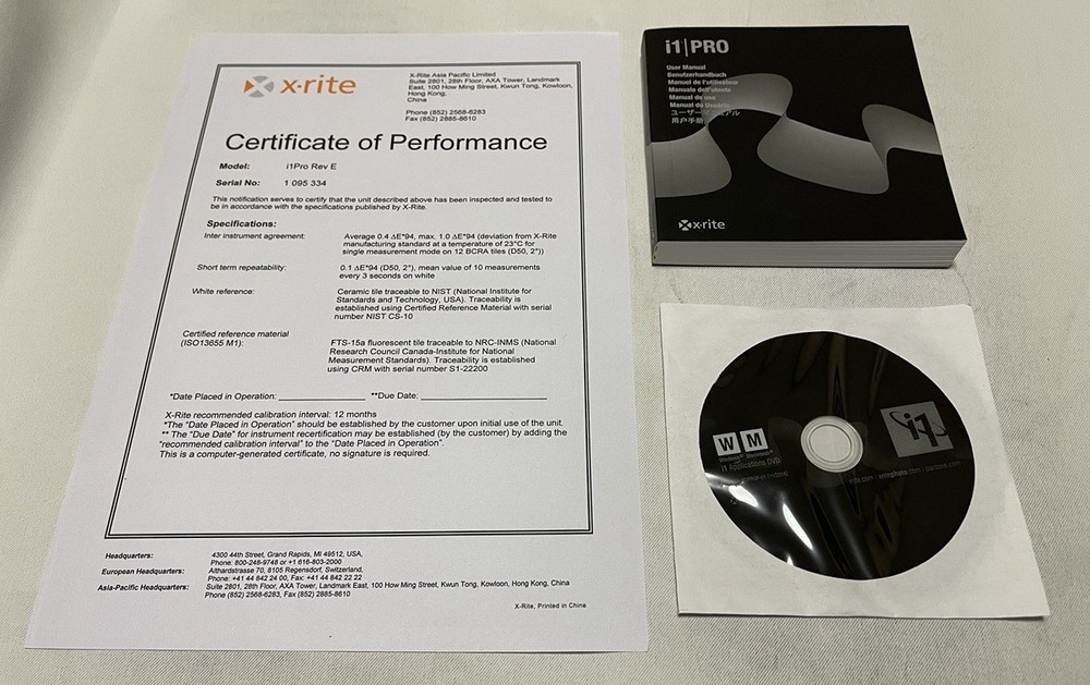 X-Rite i1 Basic Pro 2 Spectrophotometer Color Management Tools w/ Case