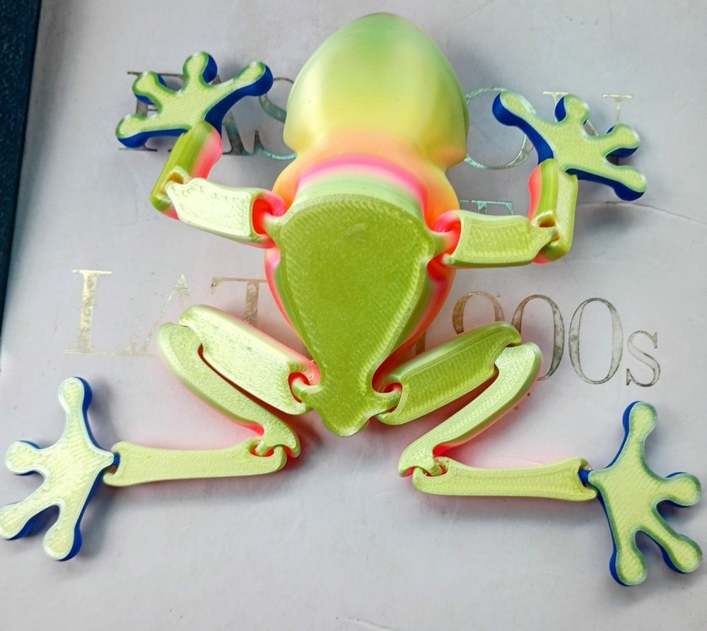 Life Size Bull Frog From 3D Printer 🔥🔥