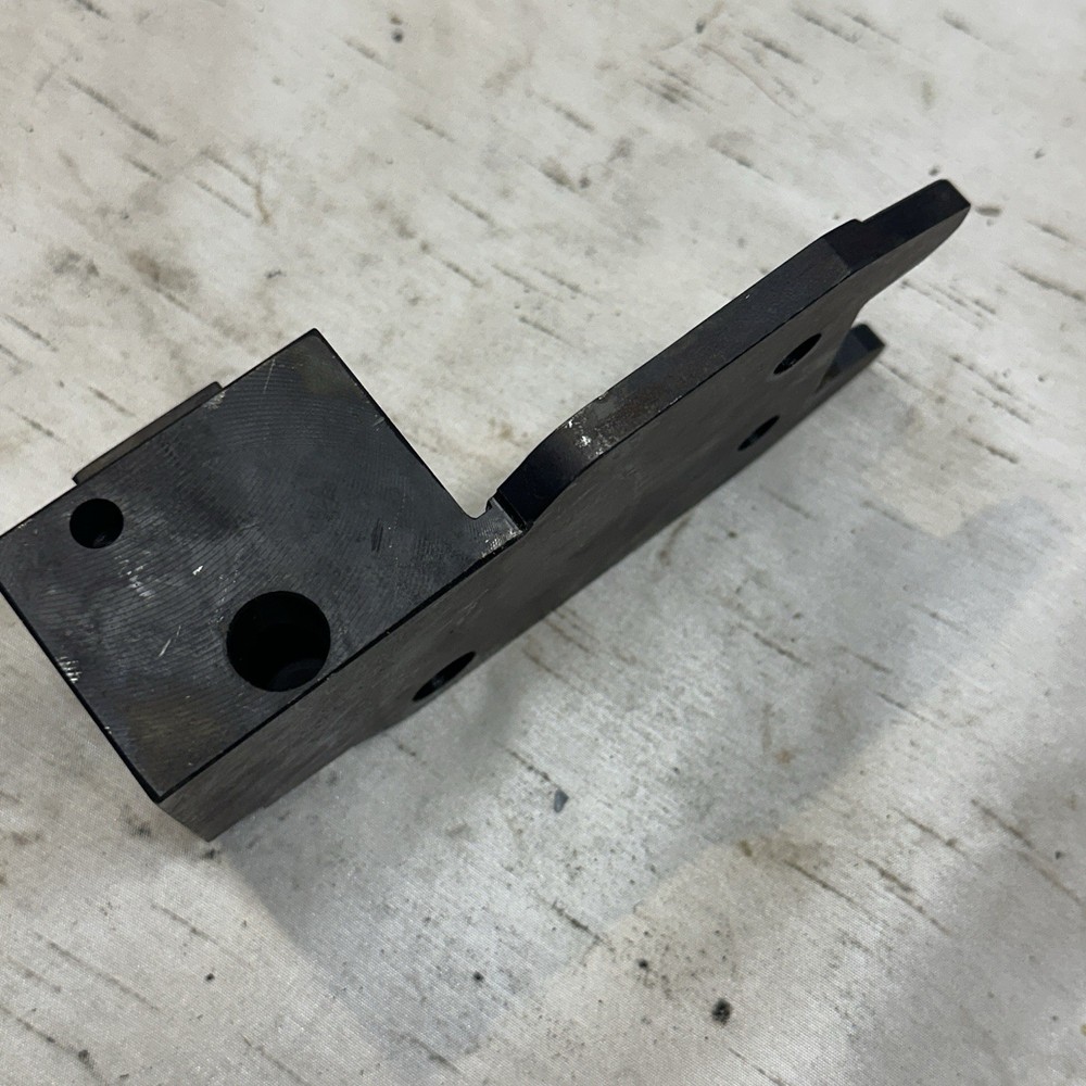 SIGNODE STRAPPING TOOL PART #015652 JAW SUPPORT - AHP (NEW)