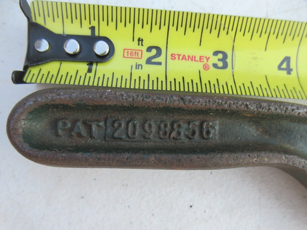 VINTAGE B & H MEAT TENDERIZER