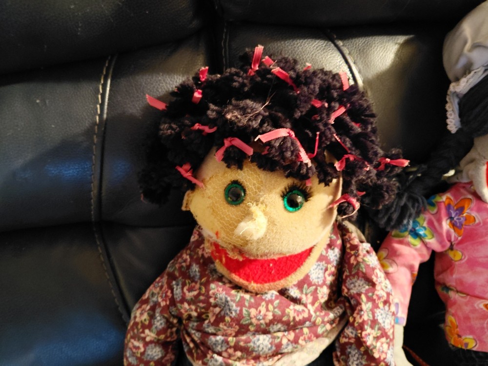 2 Famous Hand Puppets About 1989