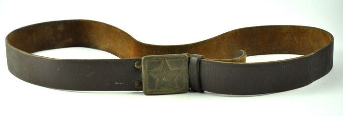 EARLY COMMUNIST ORIGINAL LEATHER BELT BRASS STAR