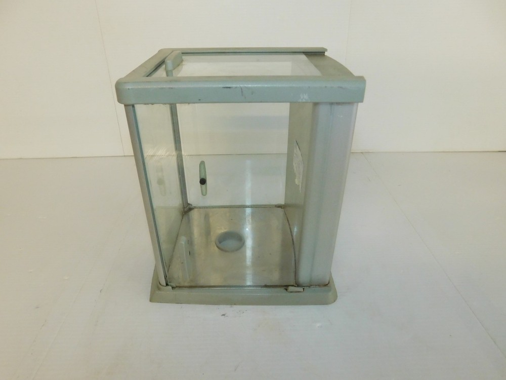 METTLER TOLEDO (?) DRAFT SHIELD (LSB134)