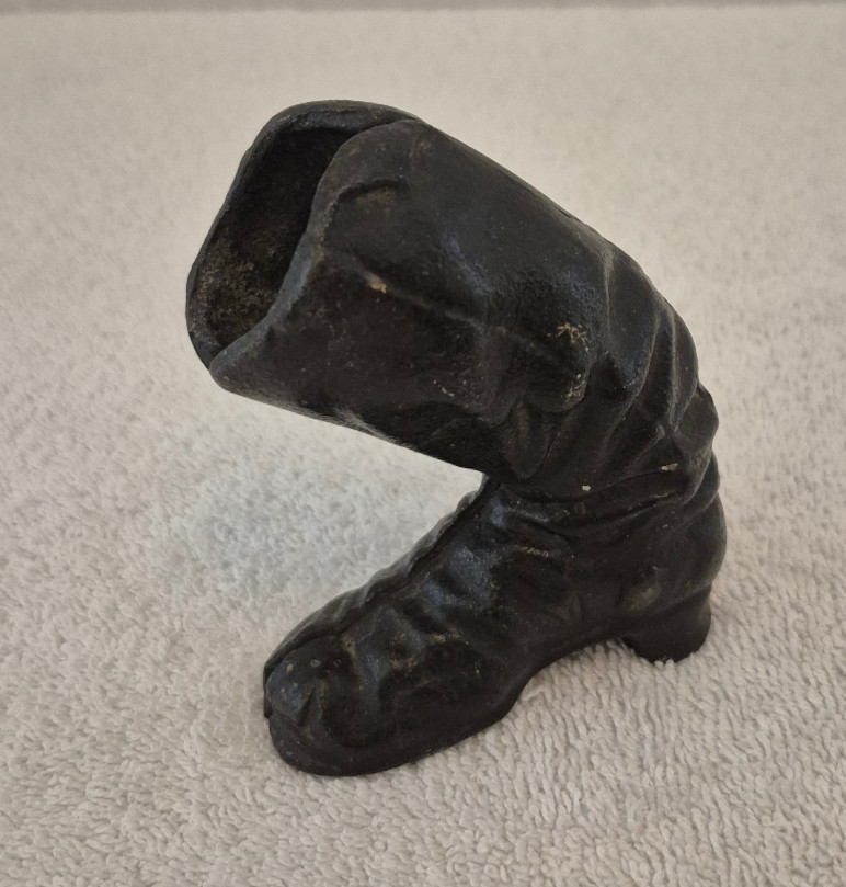 Antique Cast Iron Boot Match/Toothpick Holder
