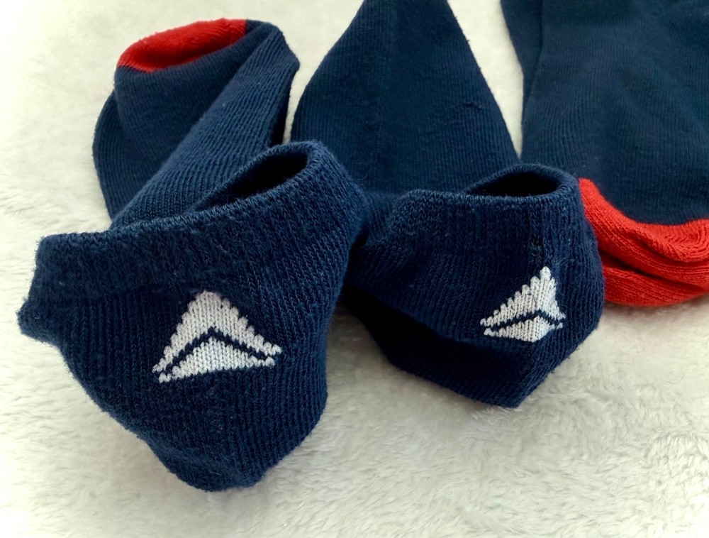 3 PAIR DELTA AIR LINES UNISEX ANKLE SOCKS