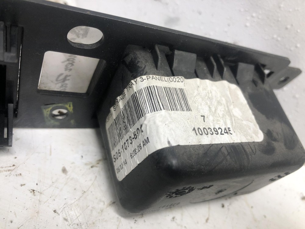 2012-2026 Kenworth T680 SWITCH Dash Panel - Used