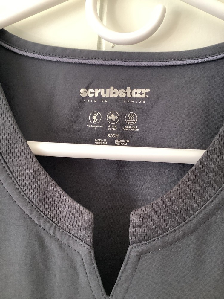 Women’s Size Small Gray Scrubstar Scrub Top