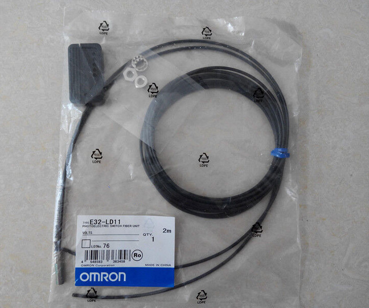 1pcs OMRON  E32-LD11 2m Photoelectric Switch