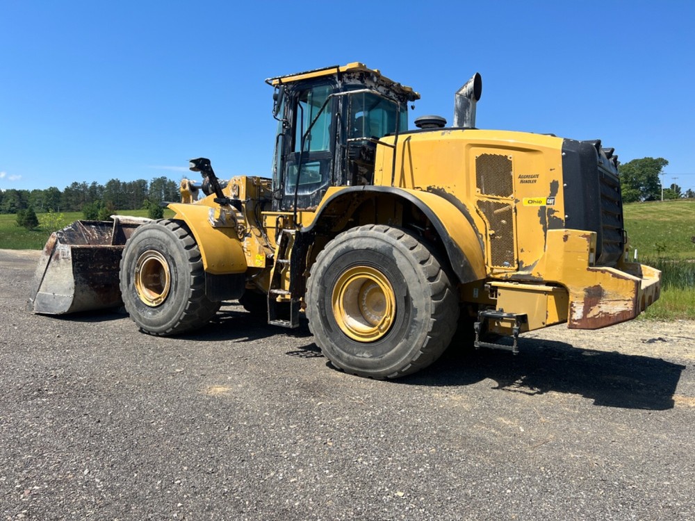 2018 Cat 972M Loader