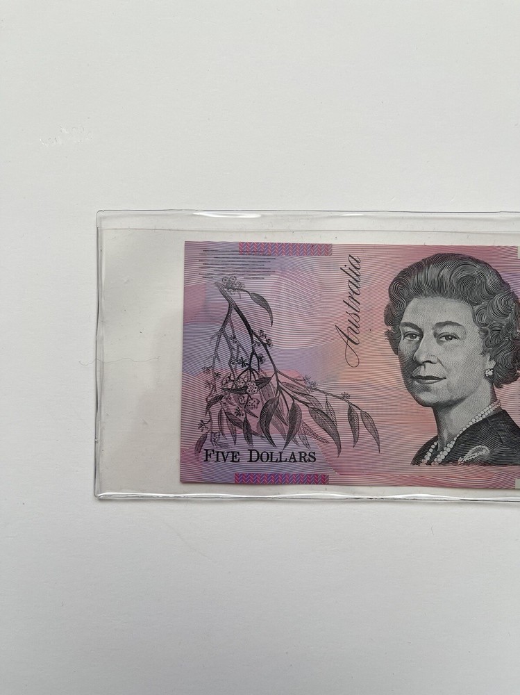 Australia $5 Note Uncirculated