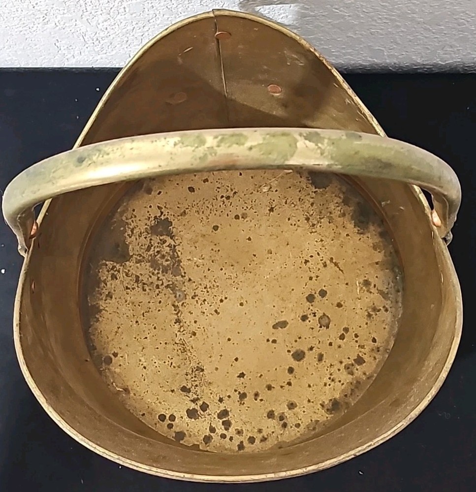 Victorian Quality Brass Helmet Coal Scuttle