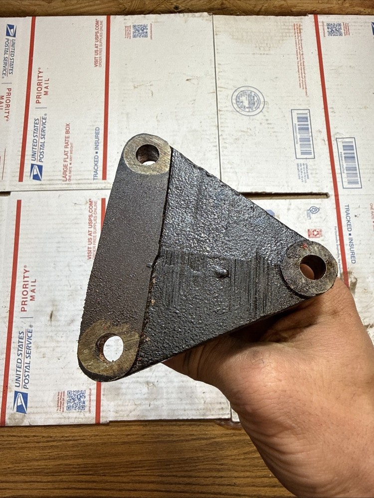 Mercruiser engine mount bracket 66418