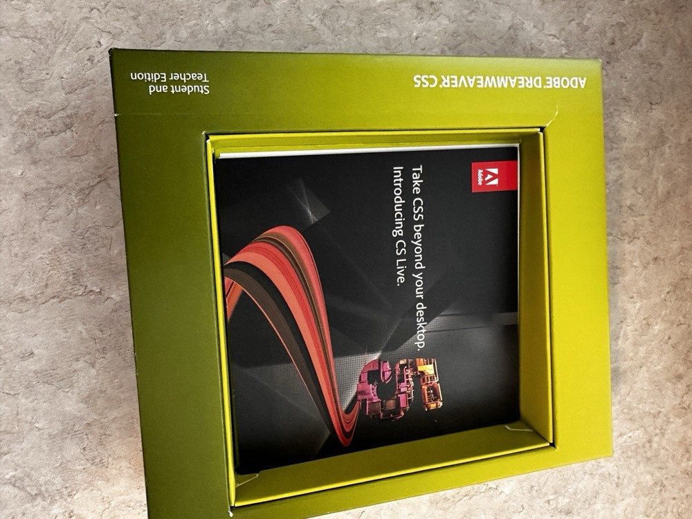 Adobe Dreamweaver CS5 - Student And Teacher Edition - READ DESCRIPTION