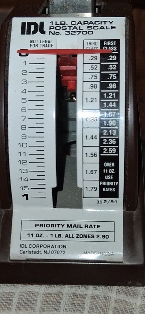 Vintage IDL Postal Scale Model 32700