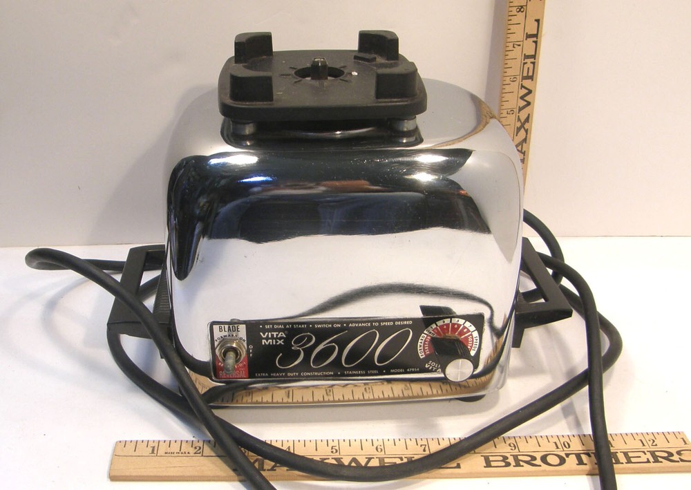 PRE-OWNED VITAMIX 3600 BLENDER -BASE ONLY- WORKS FINE MODEL 47954