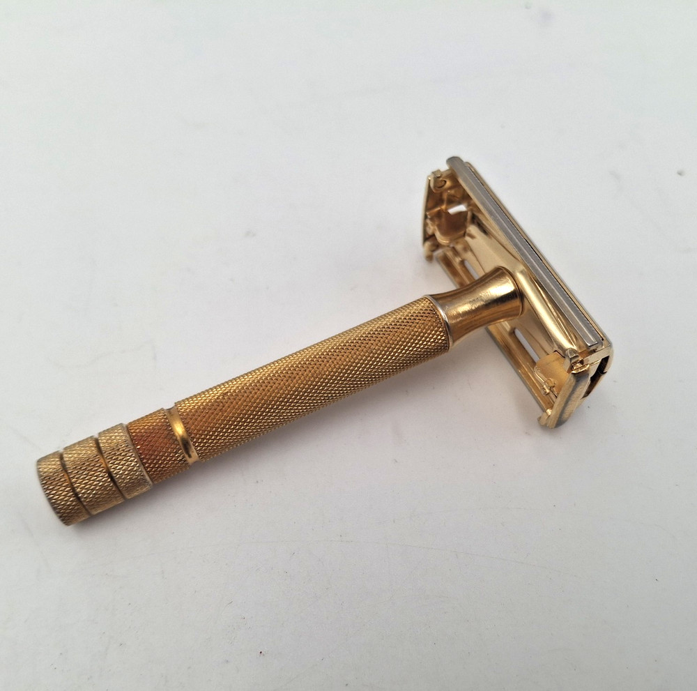 Gillette MILORD Razor - TTO - No Date Code - 1948-49 Model