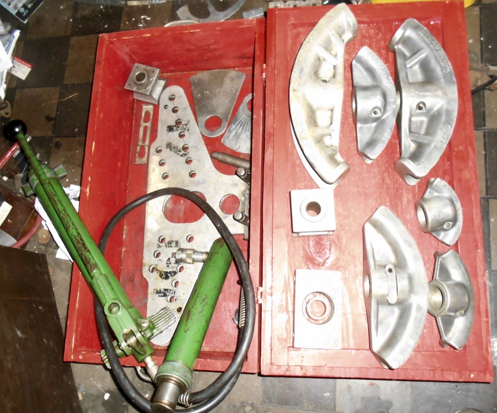 BLACKHAWK HYDRAULIC BENDING SET- UP TO 2" CAPACITY.
