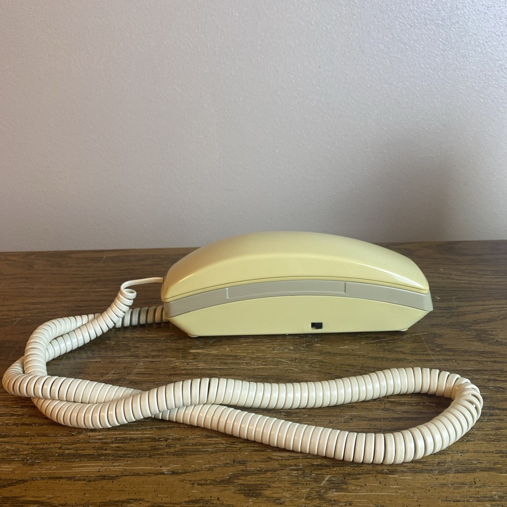 1995 Unisonic Model 6772 Wall Phone