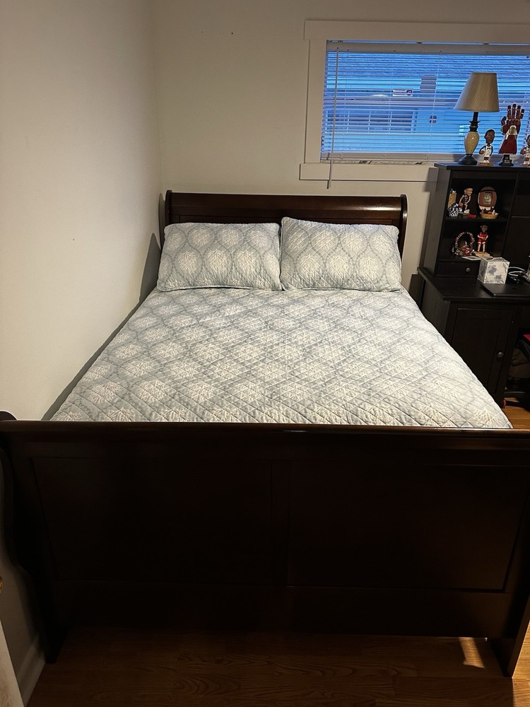 Bed Room Set 5 Piece