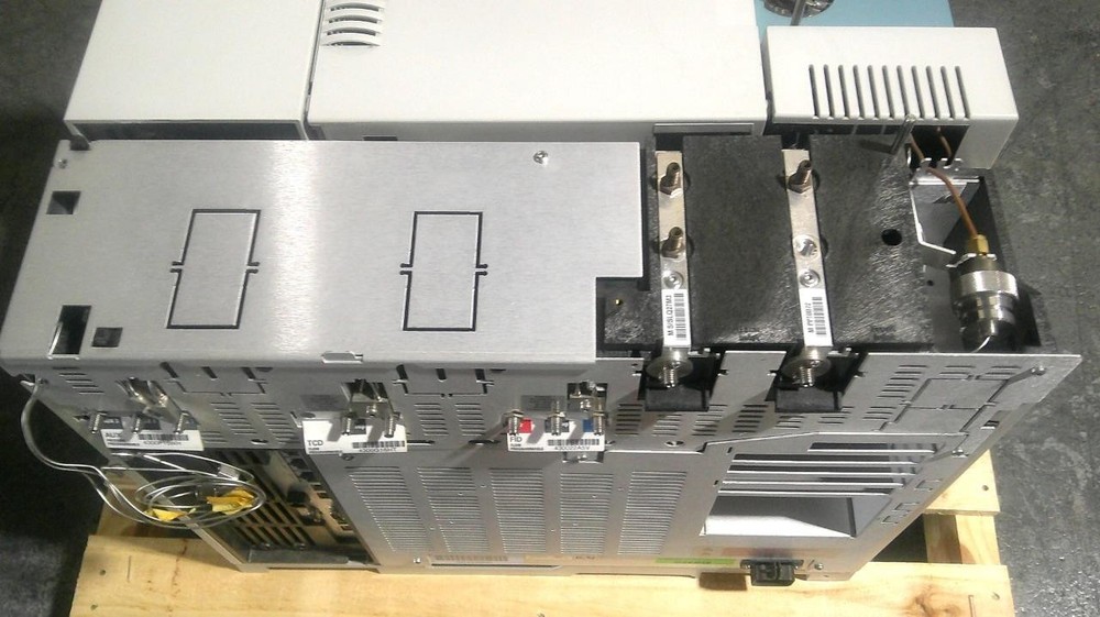Agilent 6890N Network GC System