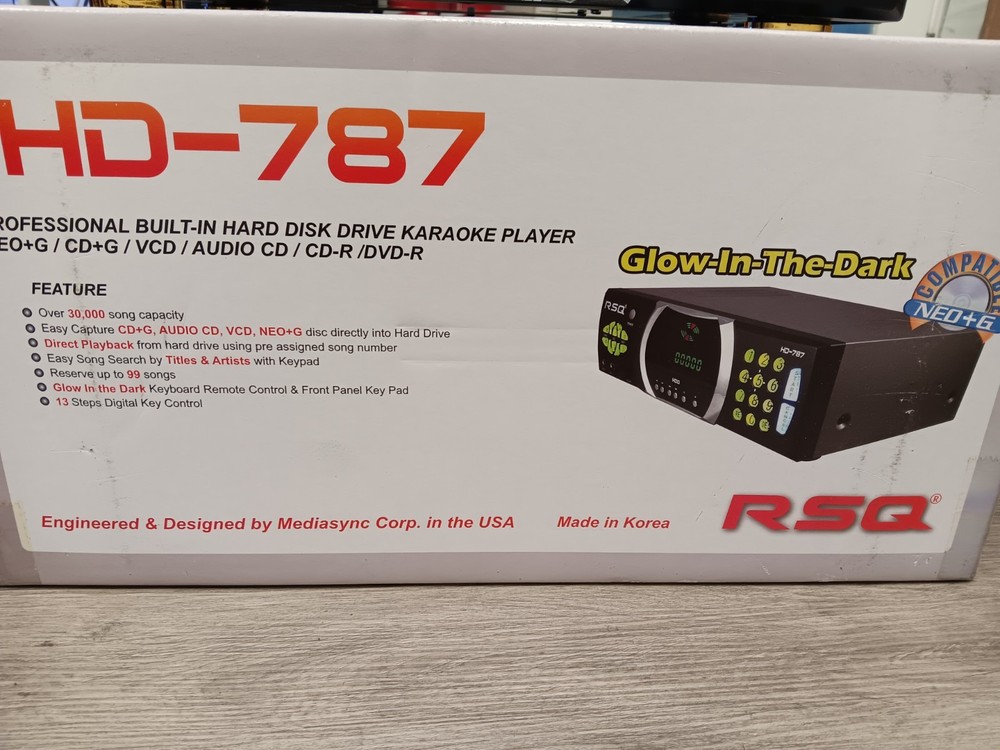 RSQ HD -787 Muti Format karaoke player