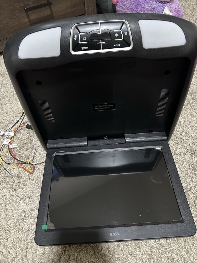 Boss Audio Systems BV12.1MCH