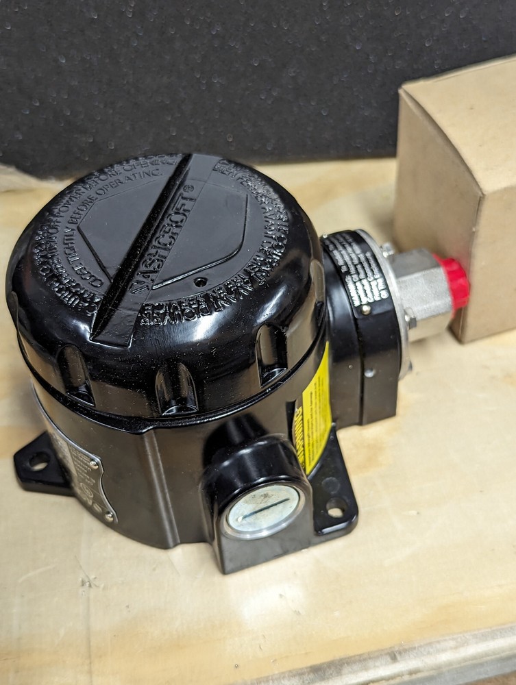 Ashcroft pressure switch ½ NPTF Press. Conn., 316 SS B767SX07