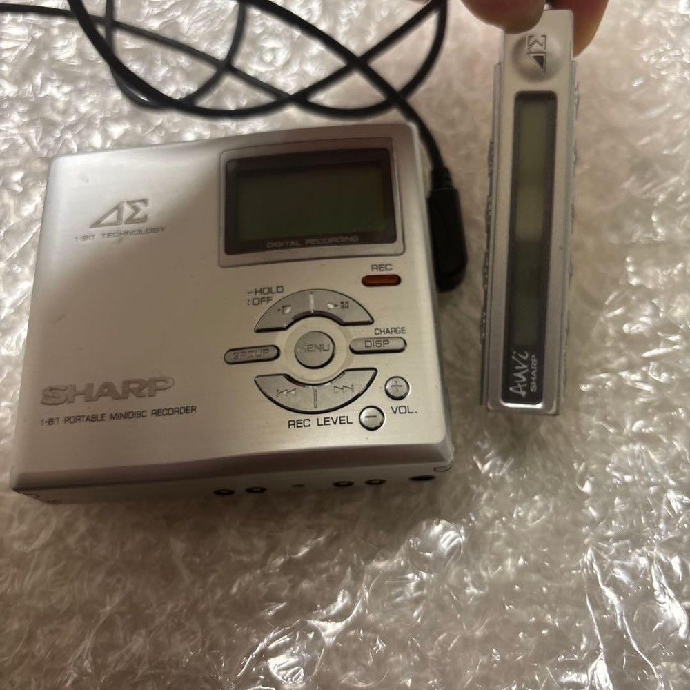 Sharp 1-bit Portable Minidisc Recorder Md-mt200 Md Player/recorder Audio