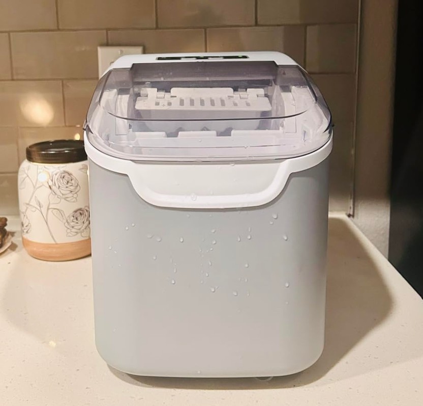 Portable Ice Maker Countertop Machine 2 Size Bullet Ice Cube Compact Mini Ice Mc