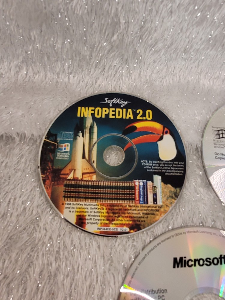 Vintage Microsoft Office (1983 - 2002) Variety Software CDs (No Cases)