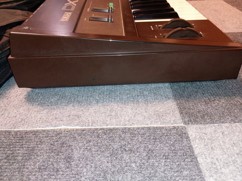 🎹 YAMAHA DX7 (Original) | Battery Socketed / Ryuichi Sakamoto ROM / Serviced