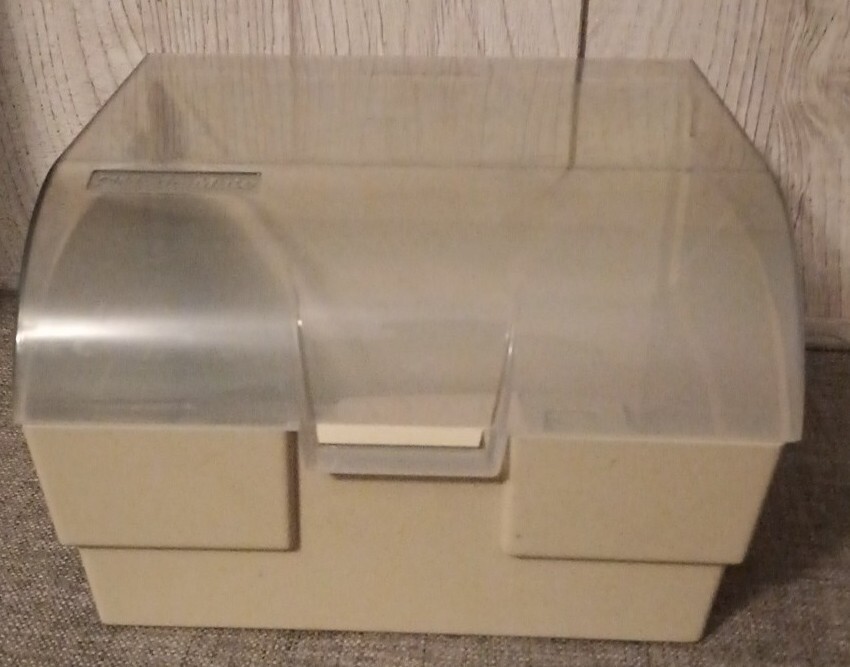 MediaMate Floppy Disk Storage
