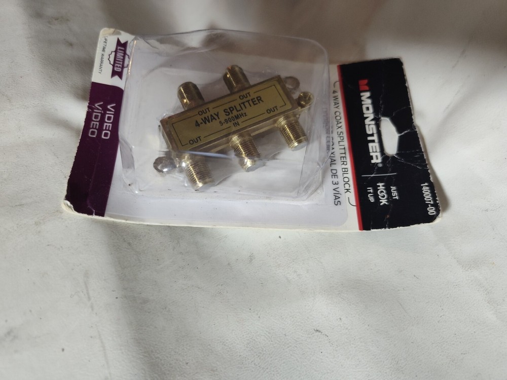 Monster 140007-00 Just Hook It 4 Way Coax Splitter Block