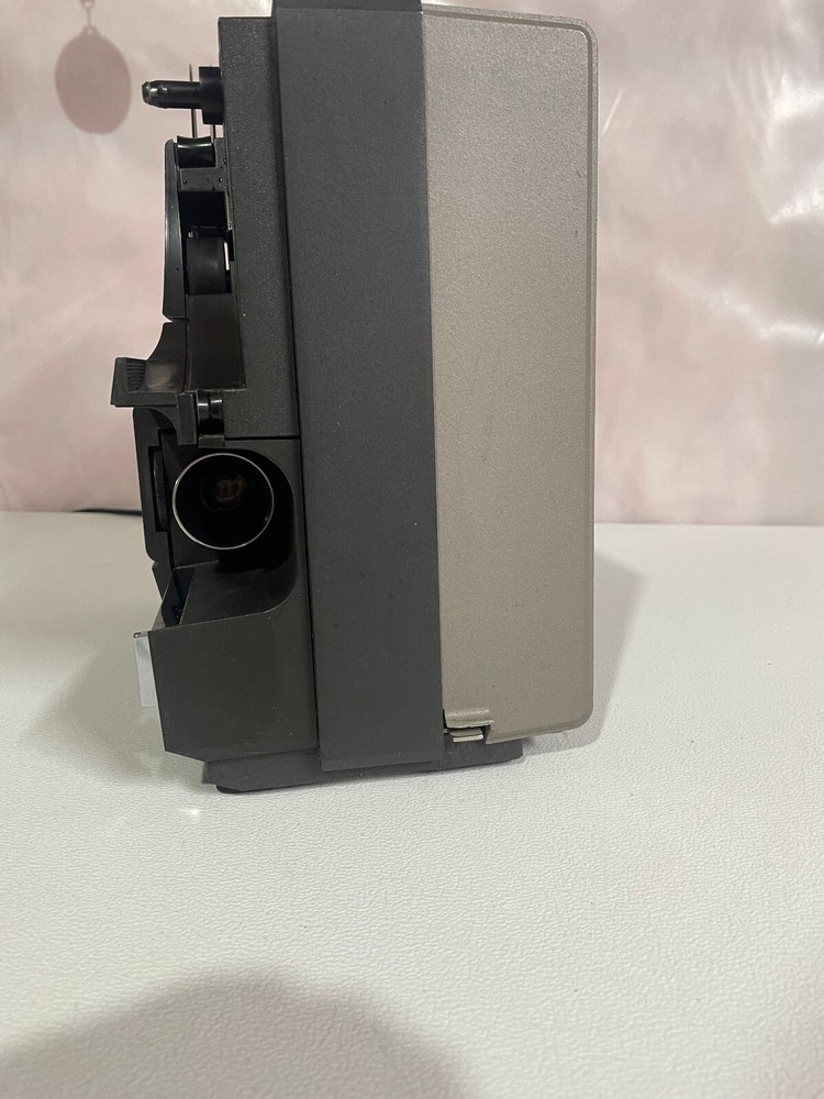 Bell & Howell 1620 Projector