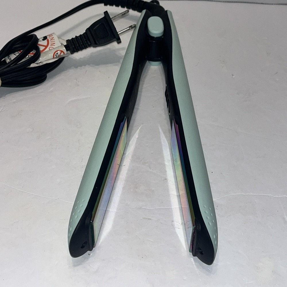 Solia Blue 1in Straightner
