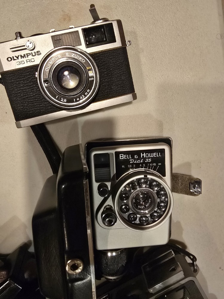 vintage camera lot untested