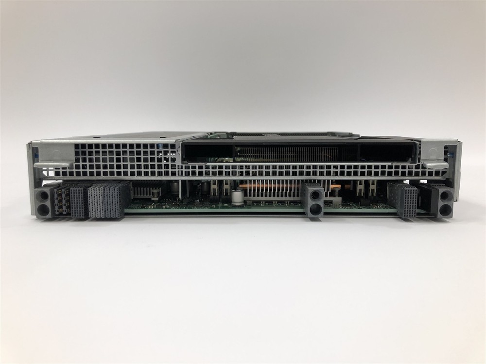 NetApp 111-01099+E0 FSA8020 Controller Module w/ 24GB RAM