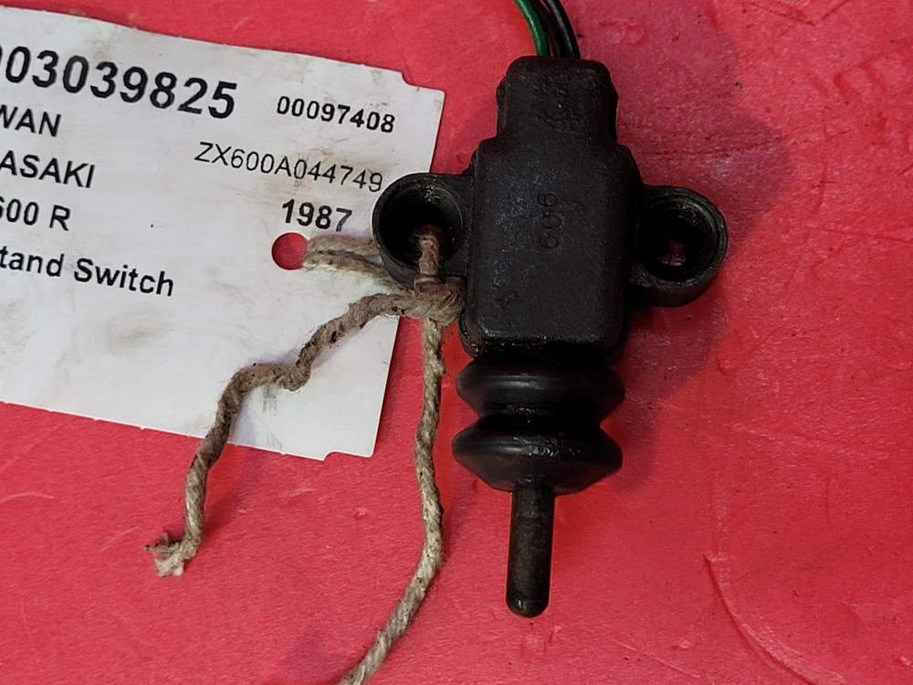 1987 KAWASAKI GPZ 600 R SIDE STAND SWITCH