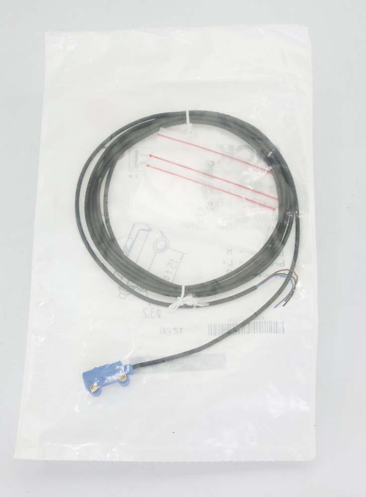 12058 SICK DIFFUSE PHOTOELECTRIC SENSOR (NEW) WT2S-P131