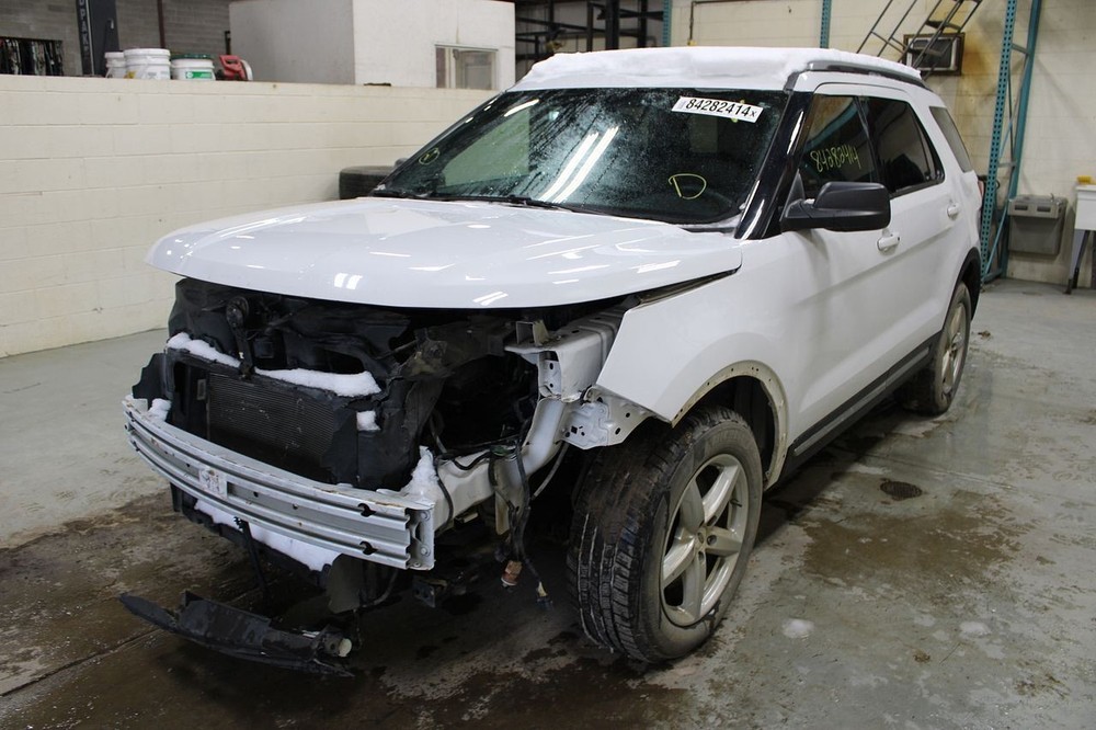 2018 Ford Explorer Info-GPS-TV Display Screen 2968432