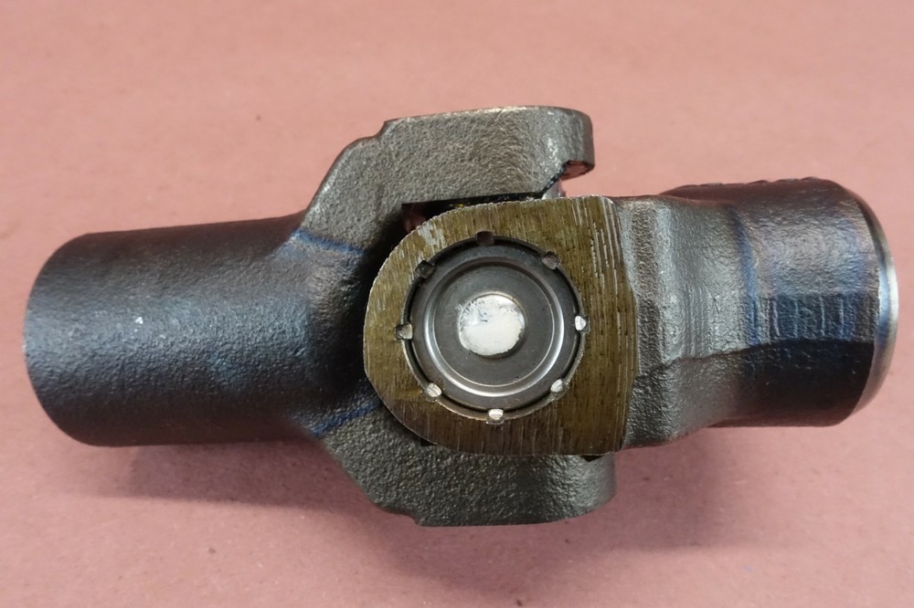 2005-2009 SUZUKI BOULEVARD M50 Universal Joint Gear