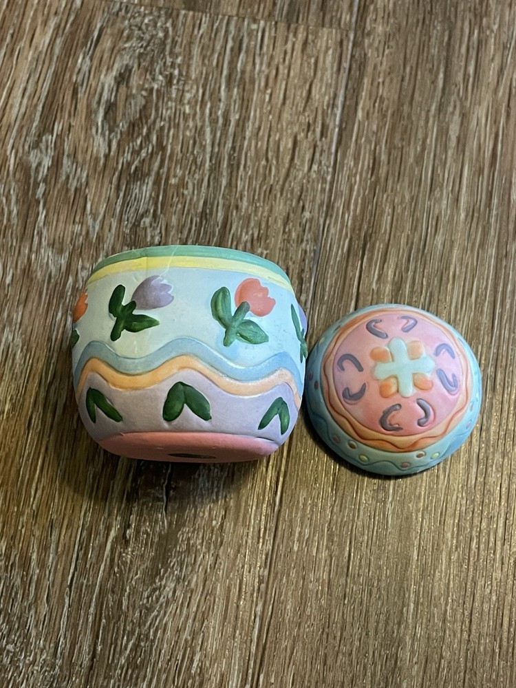 NEW Open BOX Ceramic Easter Egg Candles 6 pc. Unscented Hand Painted Colors