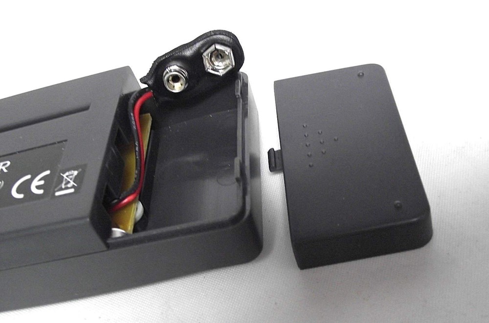 Washburn WT8 Digital Guitar Tuner